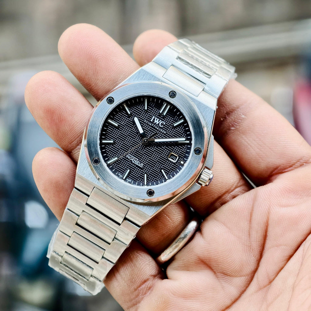 Men’s Premium Steel Belt Watch (Silver)