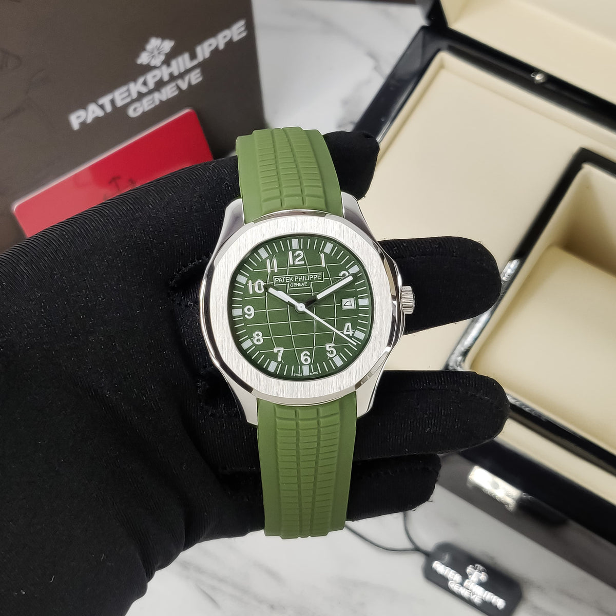Men's High Quality Premium Rubber Belt Stainless Steel Watch with Tropical Strap