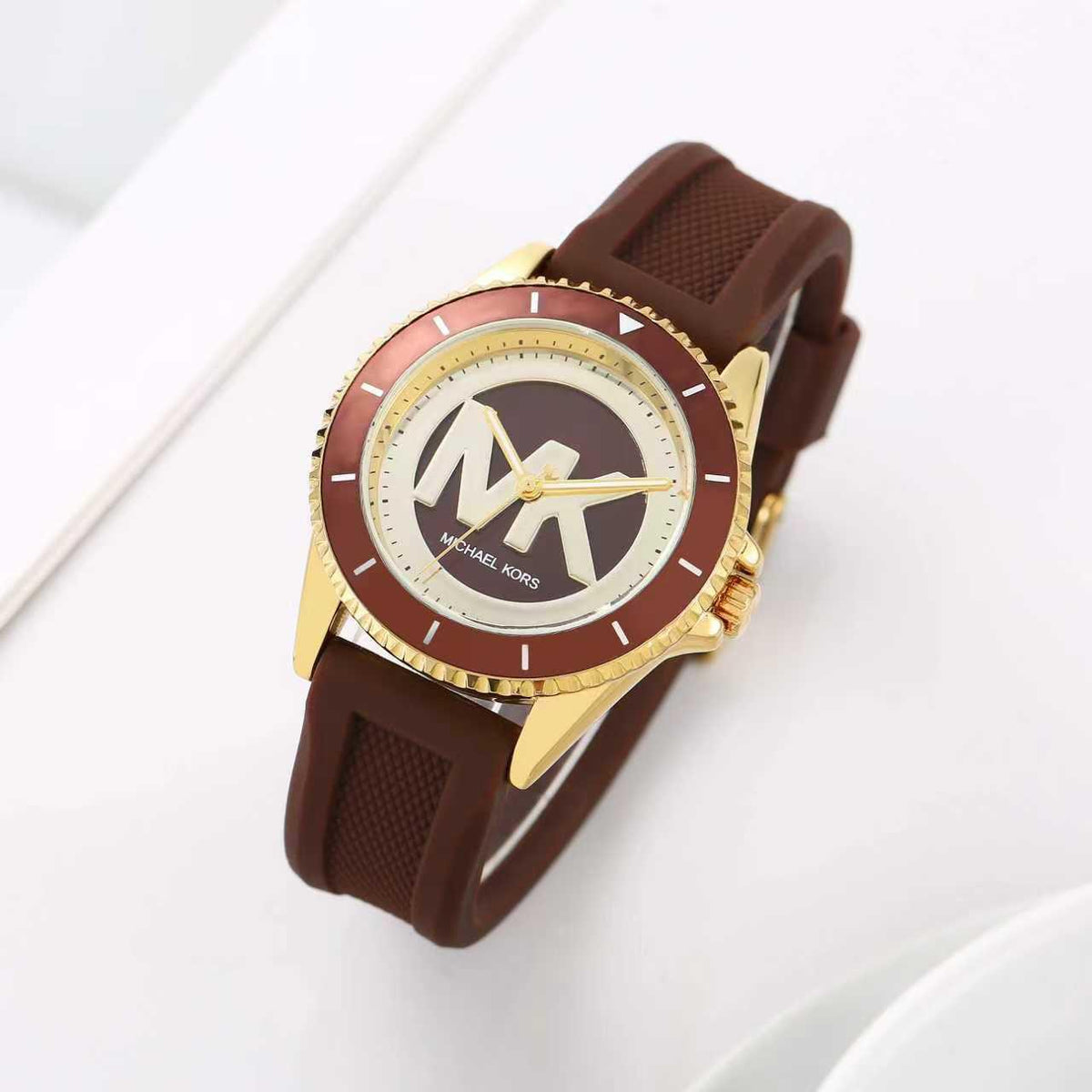 Rubber Belt Women's Premium Watch In Variants Color