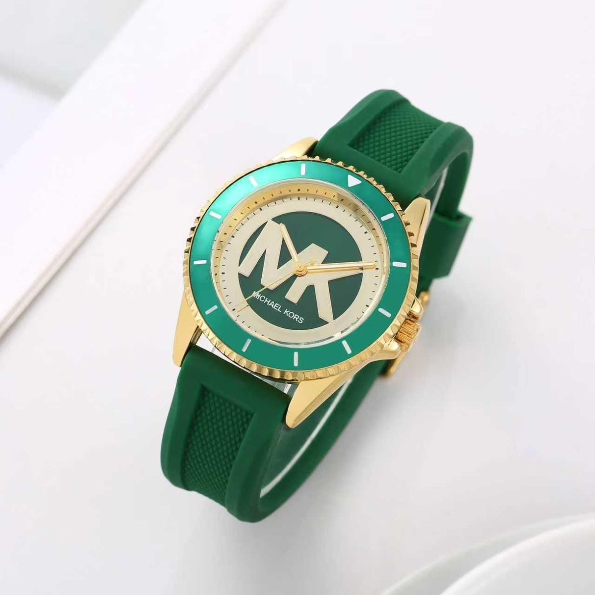 Rubber Belt Women's Premium Watch In Variants Color