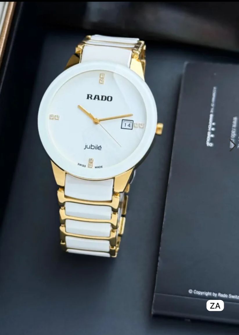 Luxury Black & Gold Ceramic Style Men's Analog Watch with Date Display – Premium Stainless Steel Bracelet Watch for Men